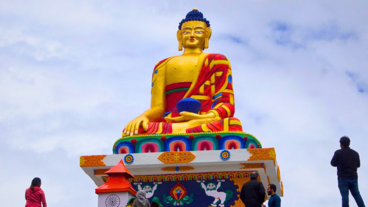 Buddha Statue Langza
