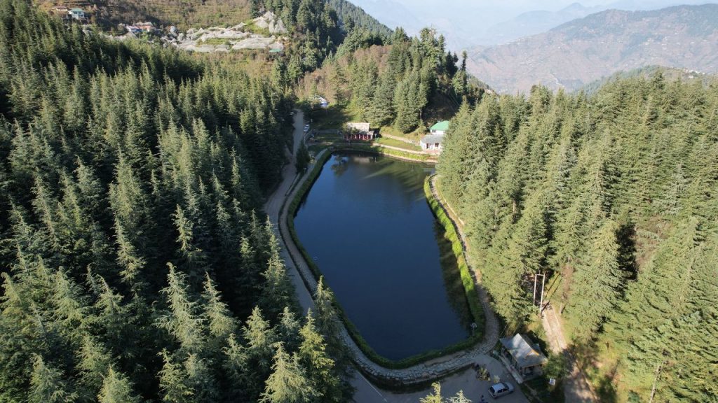Tani Jubbar, Lake