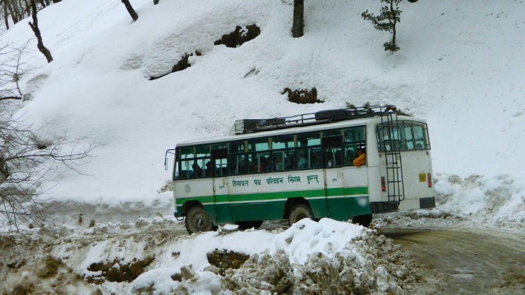 How to reach Himachal Pradesh by Road