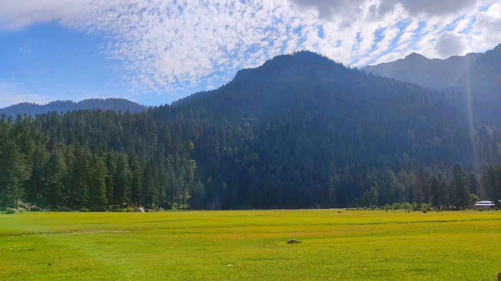 Where to stay at Baga Sarahan