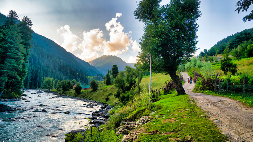 Betab Valley