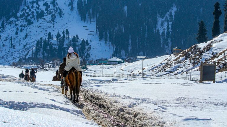 Places To Visit In Kashmir