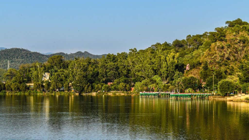 Mansar & Surinsar Lake