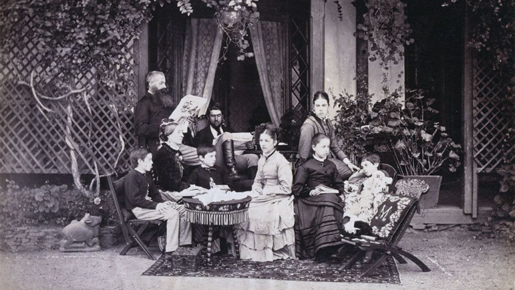 British family in Viceregal Lodge